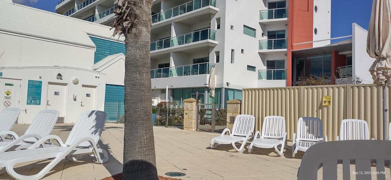 A 406 Fantastic Ocean Beach And Marina View Apt - Mandurah Exterior foto